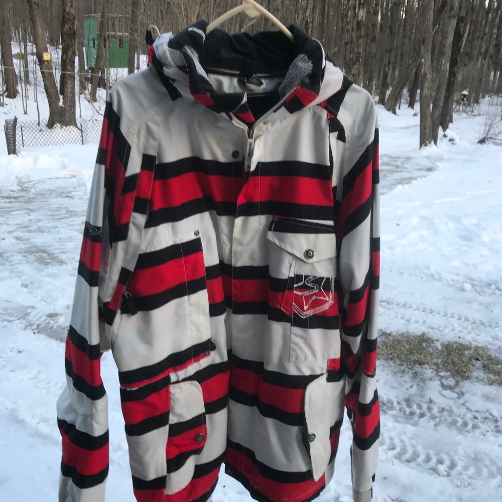 Snowboard jacket
